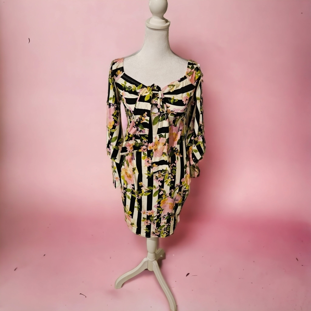 Venus Floral Bell Sleeve Off Shoulder Dress Size Small NWOT